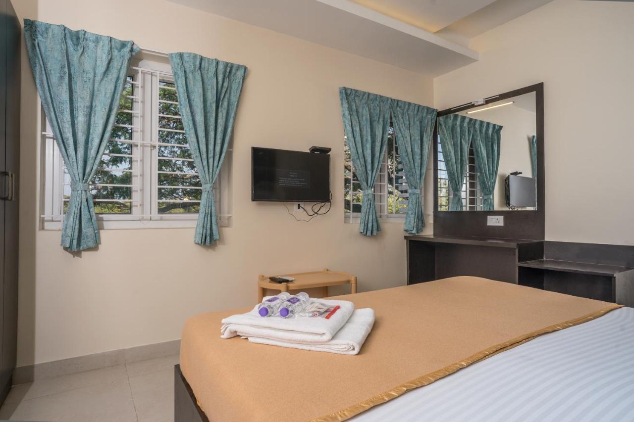 Bells Grand Inn Chennai Exterior photo